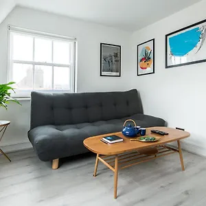 One-bedroom, 99 Steps To The Sea , Brighton United Kingdom
